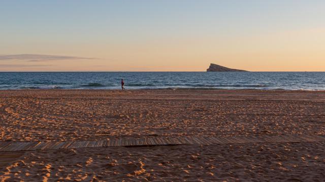 Vista a la isla de Benidorm, en una imagen de archivo.