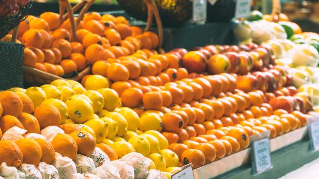 El cambio reciente en la campaña del limón está perjudicando a los agricultores alicantinos.