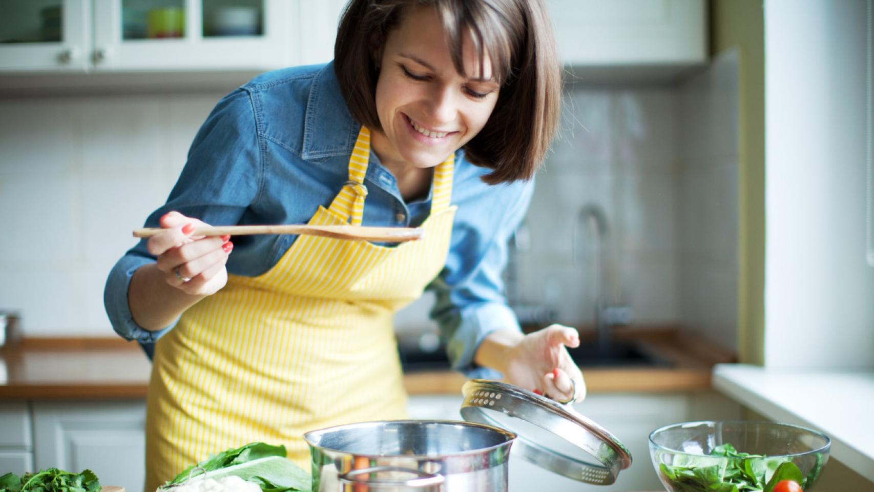 Si quieres bajar de peso, cocina en casa