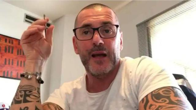 Dani Esteve, el aliado inesperado de Ione Belarra en la lucha contra el maltrato de la perrita Lía