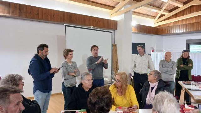 Personas mayores de La Adrada participan en los tallares de Adamo