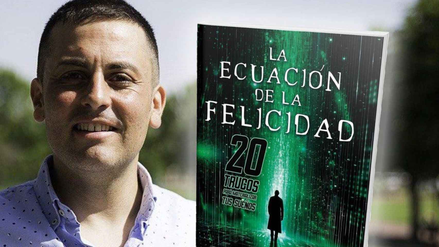 Sergio Saiz junto a la portada de su libro.