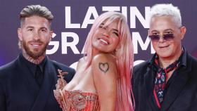 Sergio Ramos, Karol G y Alejandro Sanz, en un montaje de JALEOS.