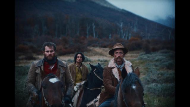 'Los colonos'.