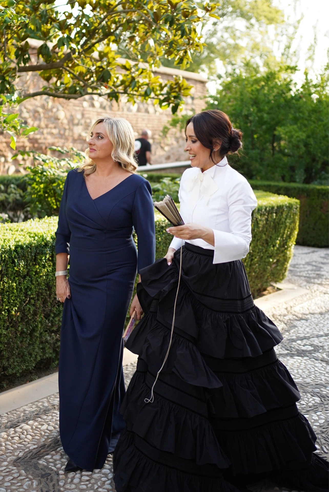 Marifrán Carazo y Cruz Sánchez de Lara pasean por La Alhambra durante el evento