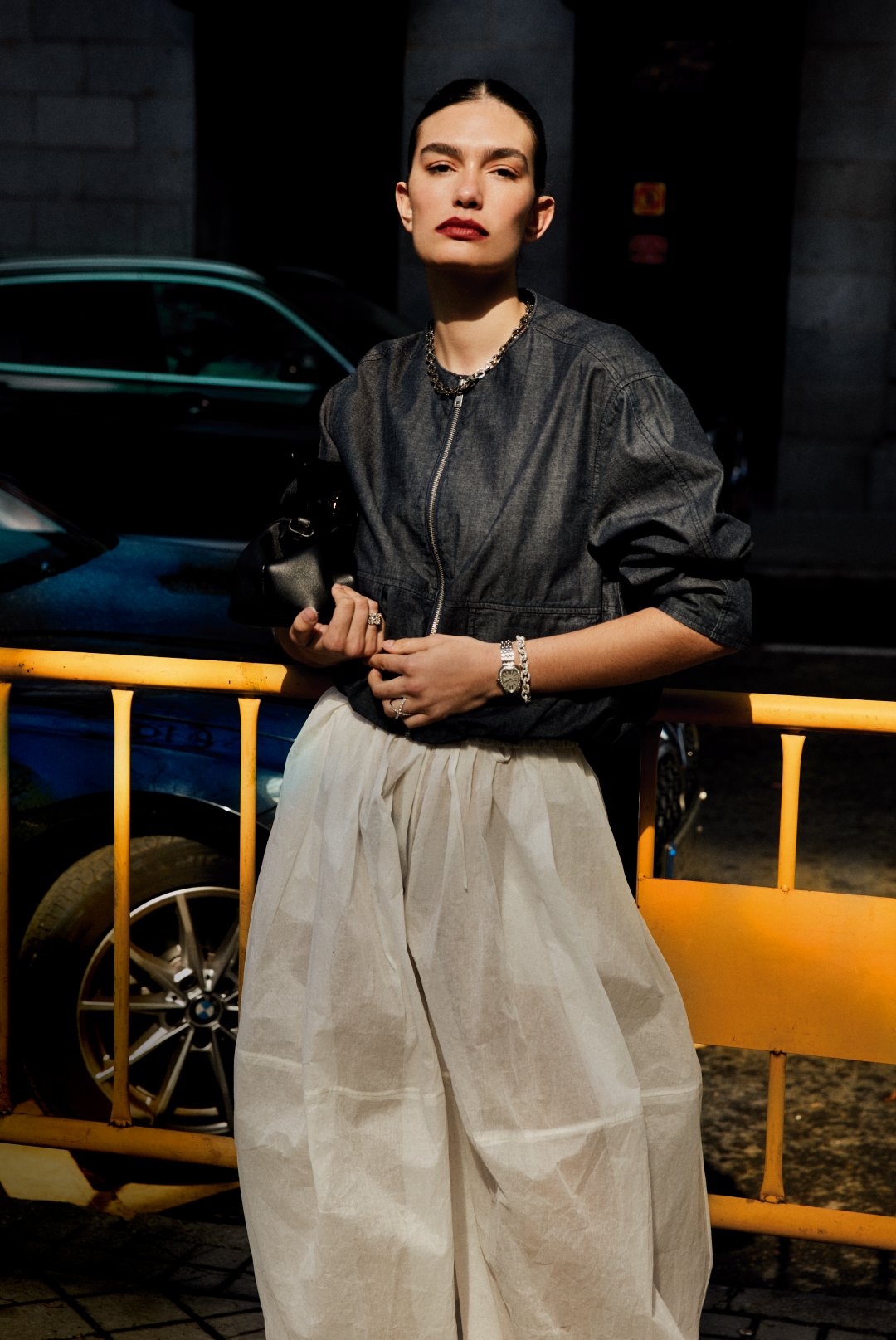 Foto tres de los looks de oficina de Magas