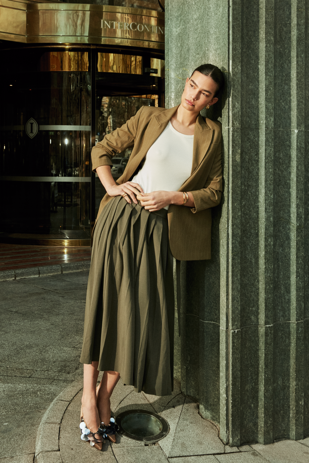 Foto cuatro de los looks de oficina de Magas