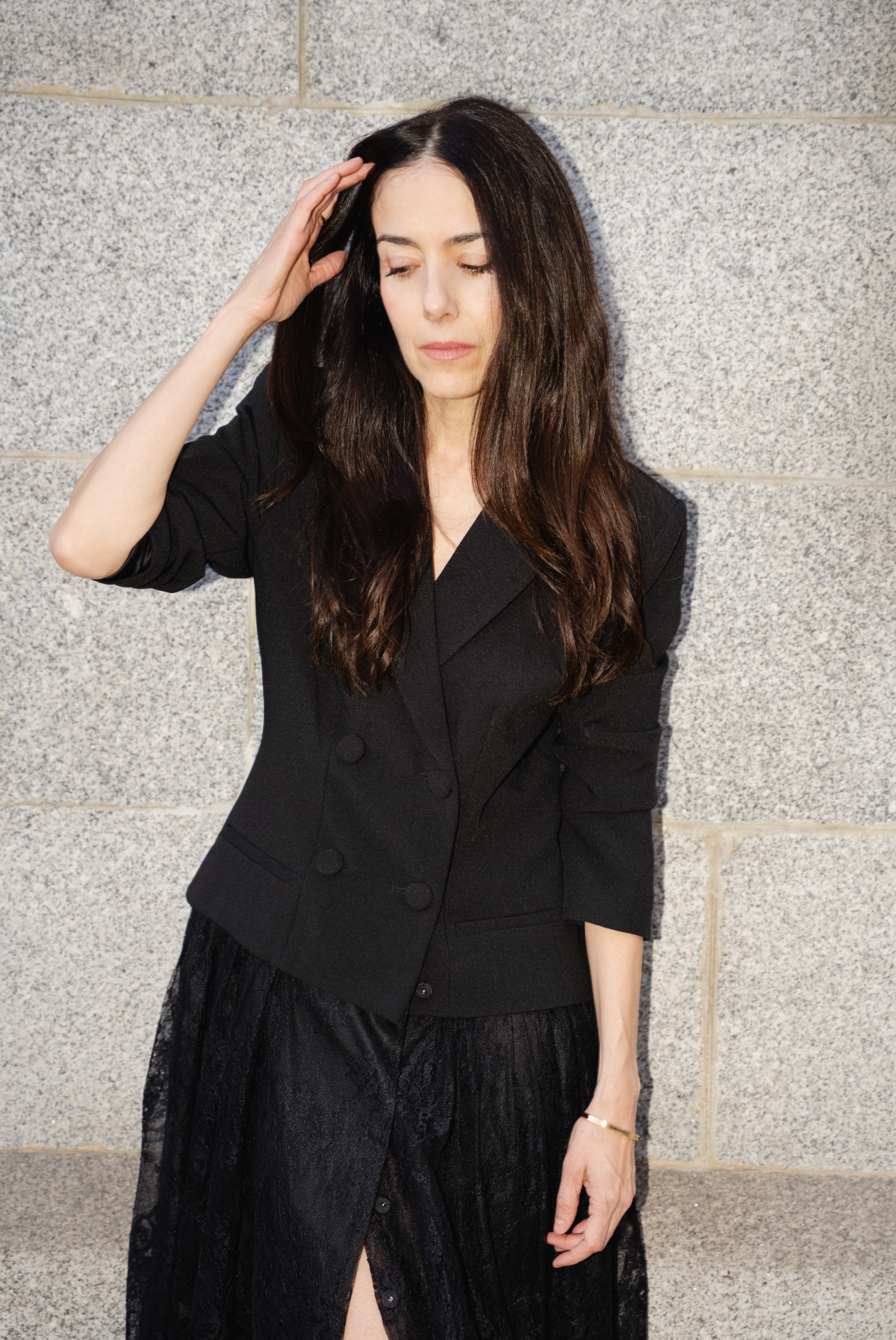 Foto cuatro de Cecilia Súarez con el look uno