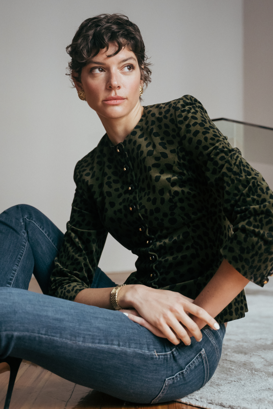 Foto uno de Marta Ortiz con el look uno