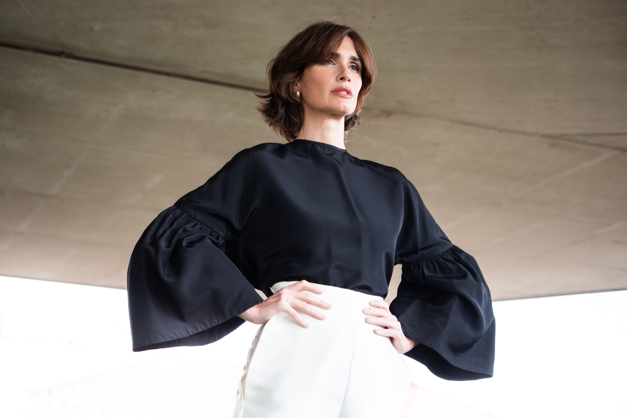 Foto uno de Paz Vega con el look dos