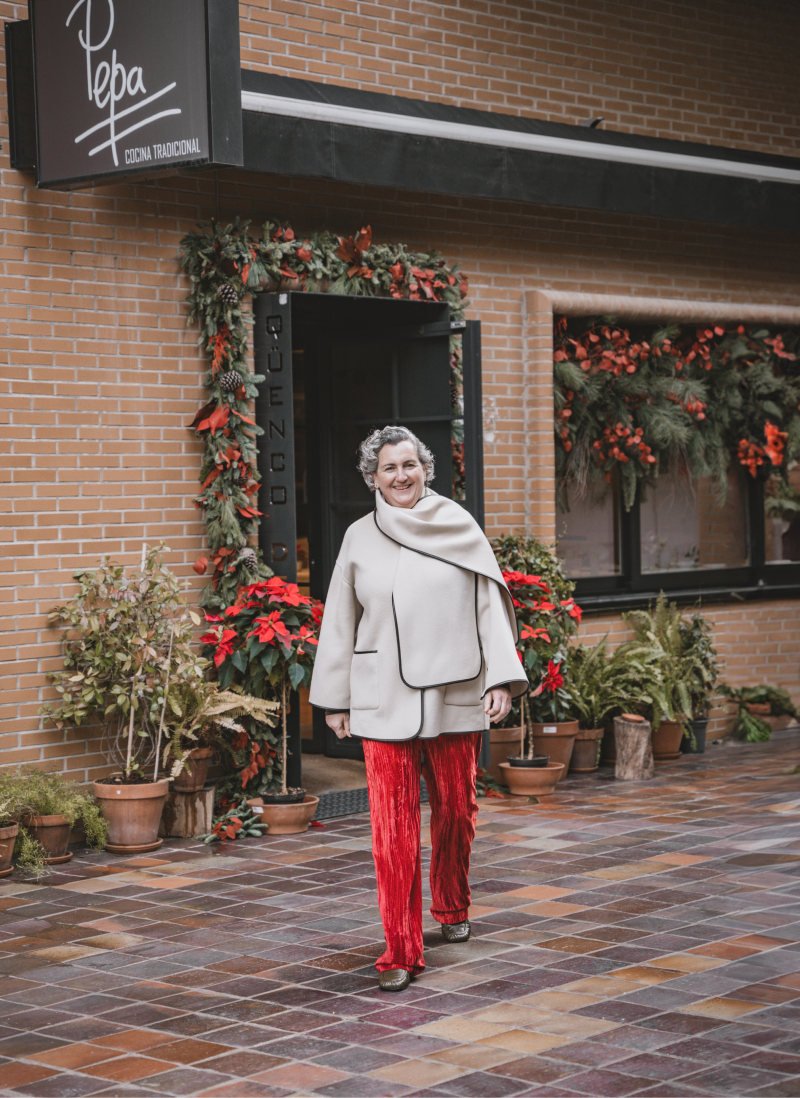 Foto dos de Pepa Muñoz con el look dos