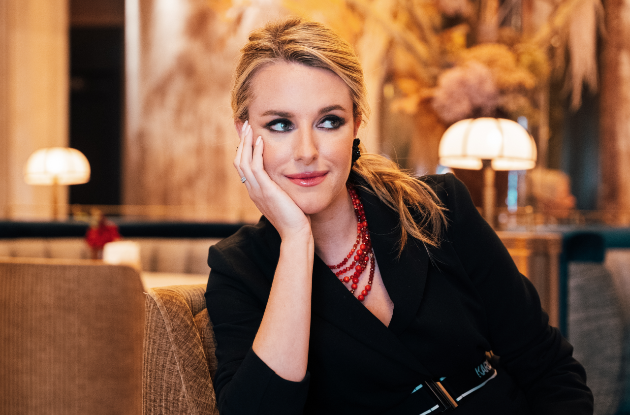 Foto uno de Nayra González con el look cuatro