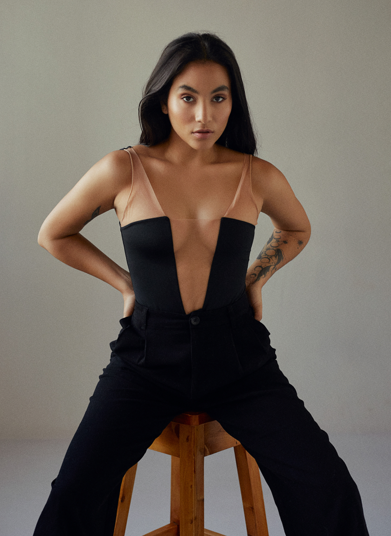 Foto ocho de Susana Morales en estudio