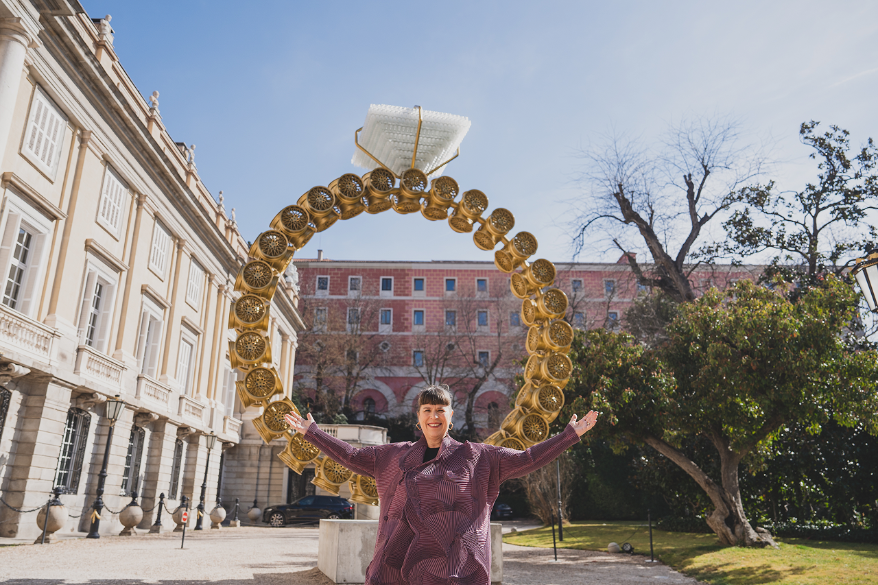 Foto cuatro de Joana Vasconcelos en el Palacio de Liria de la mano de Dior