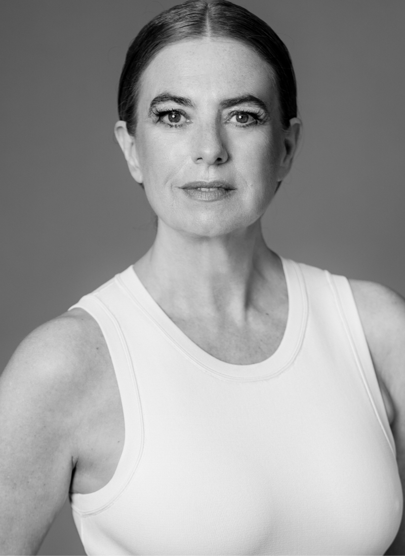 Foto uno de Lola Baldrich en el estudio de EL ESPAÑOL con el look uno Foto uno de Lola Baldrich en el estudio de EL ESPAÑOL con el look uno