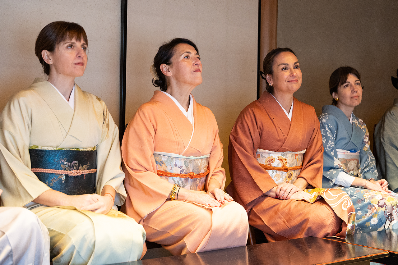 Amaya García, Olga Ruiz, Ainhara Viñarás y Mayka Sánchez vestidas con sus kimonos Amaya García, Olga Ruiz, Ainhara Viñarás y Mayka Sánchez vestidas con sus kimonos