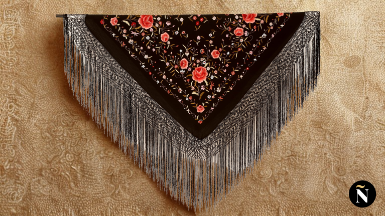 Zona Ñ - Mantón Juan Foronda: descubre el arte y la tradición en cada hilo